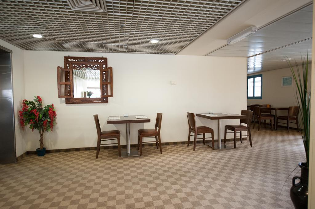 Apropo Hotel Ramat Gan Exterior photo